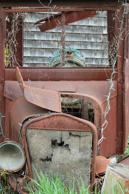 Model T truck with Christmas lights